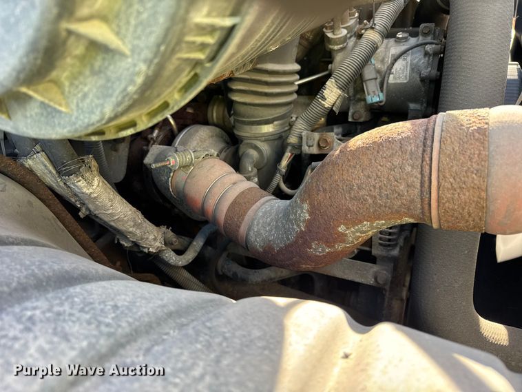 image for item EF2315 2010 International 4300 refrigerated truck