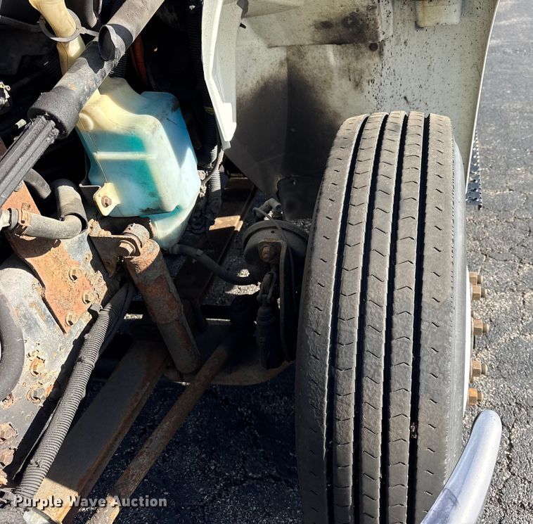 image for item EF2315 2010 International 4300 refrigerated truck