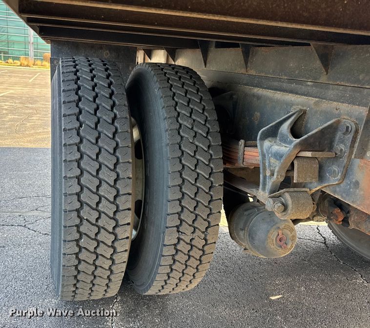 image for item EF2315 2010 International 4300 refrigerated truck