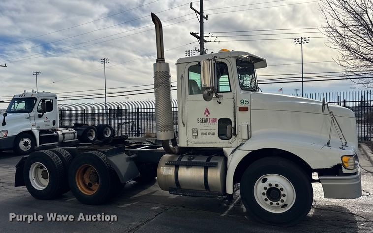 image for item EF2317 1998 International 9100 semi truck