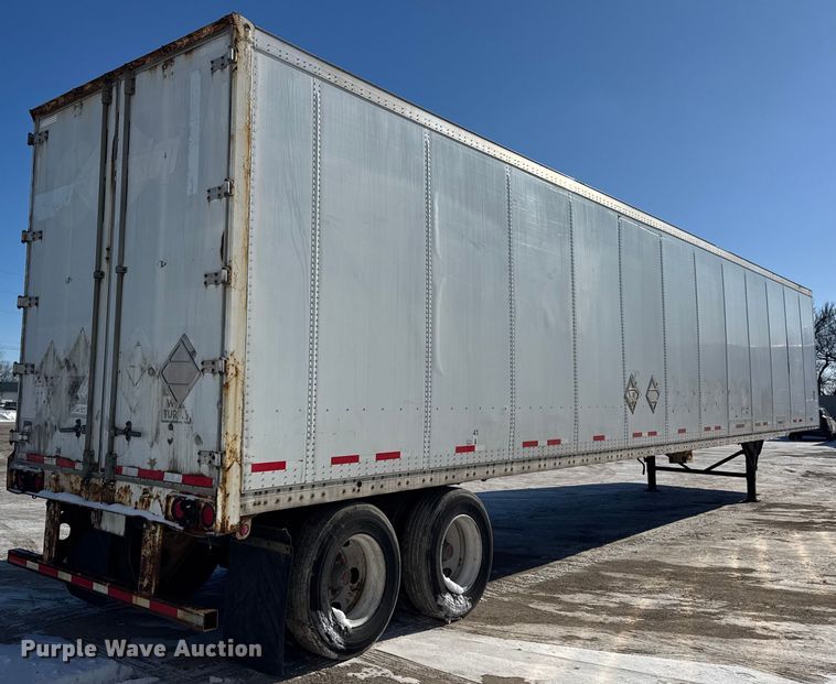 image for item EF2359 2008 Wabash dry van trailer