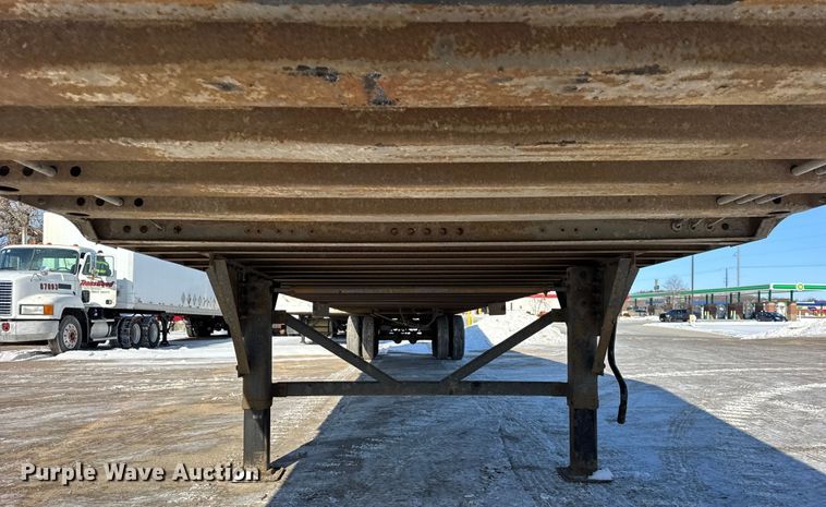 image for item EF2359 2008 Wabash dry van trailer