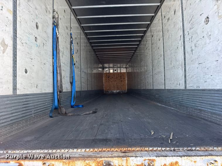 image for item EF2359 2008 Wabash dry van trailer