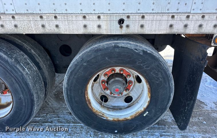 image for item EF2359 2008 Wabash dry van trailer