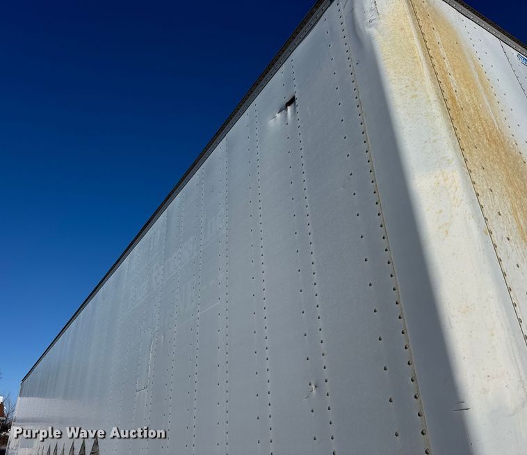 image for item EF2360 2005 Stoughton dry van trailer