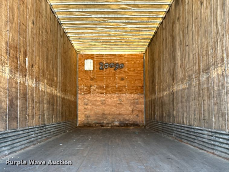 image for item EF2360 2005 Stoughton dry van trailer