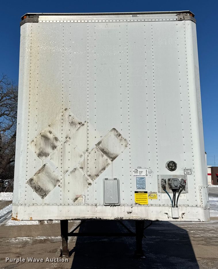 image for item EF2361 2005 Stoughton dry van trailer