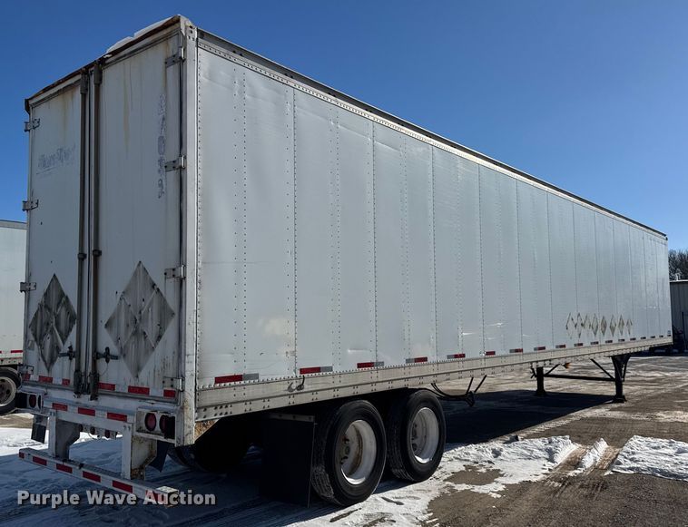image for item EF2361 2005 Stoughton dry van trailer