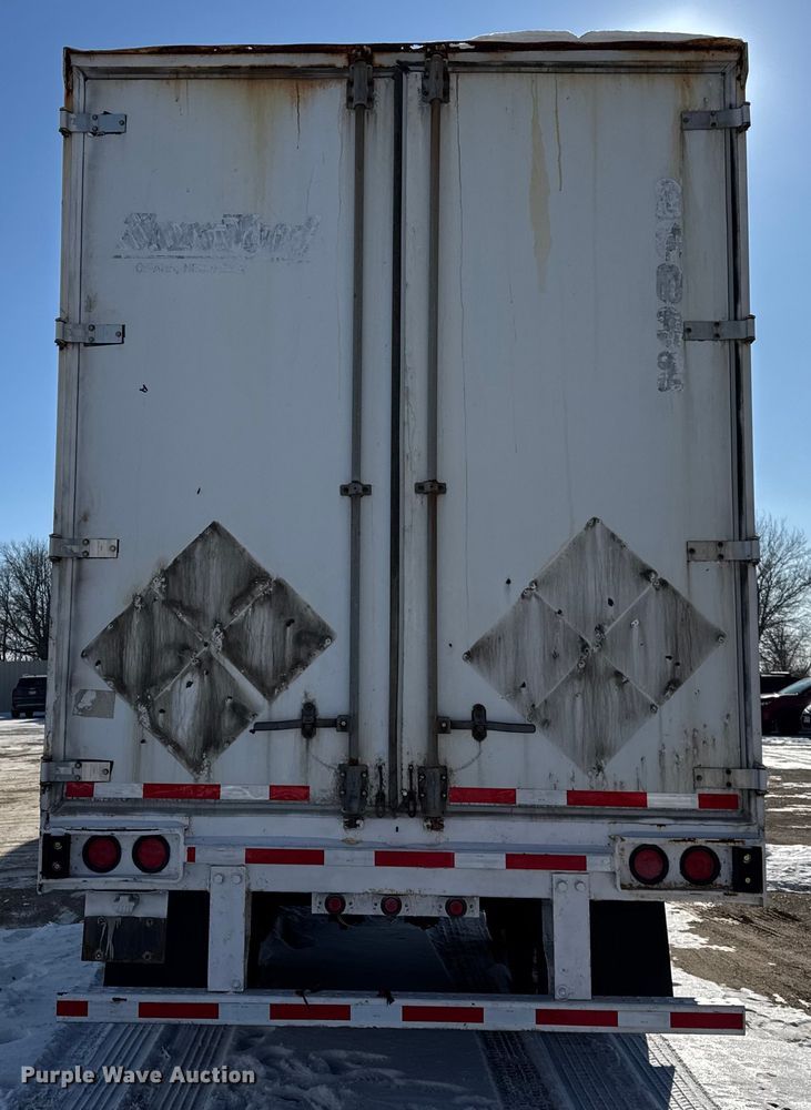 image for item EF2361 2005 Stoughton dry van trailer