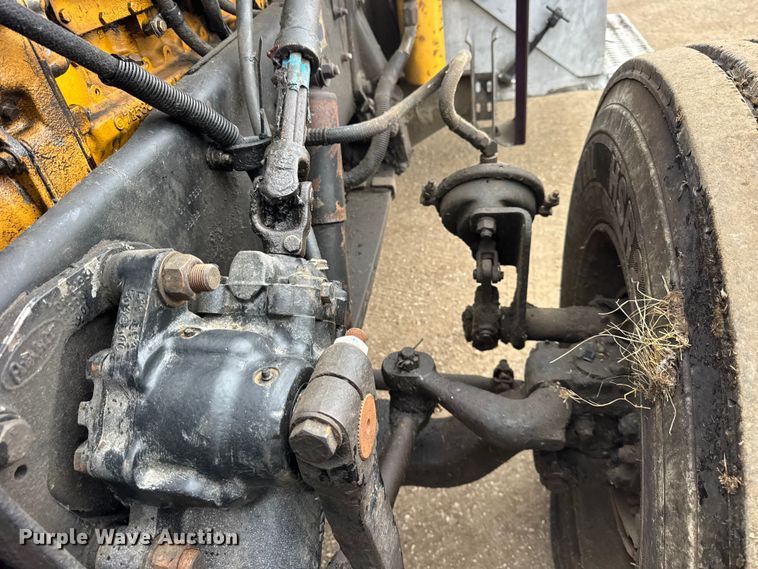 image for item EF2394 1994 Peterbilt 378 semi truck