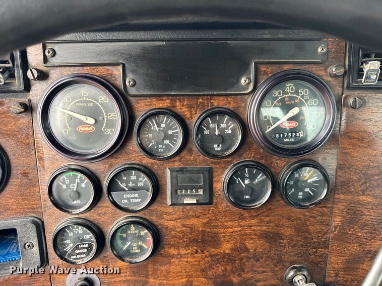 image for item EF2394 1994 Peterbilt 378 semi truck