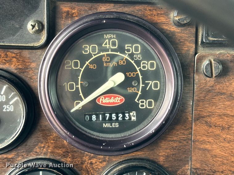 image for item EF2394 1994 Peterbilt 378 semi truck
