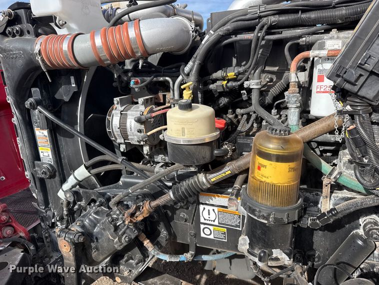 image for item EG2005 2012 Peterbilt 384 semi truck