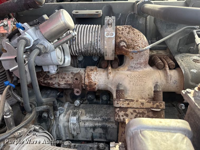 image for item EG2005 2012 Peterbilt 384 semi truck