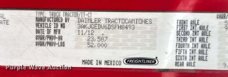 image for item EG2038 2013 Freightliner Cascadia semi truck