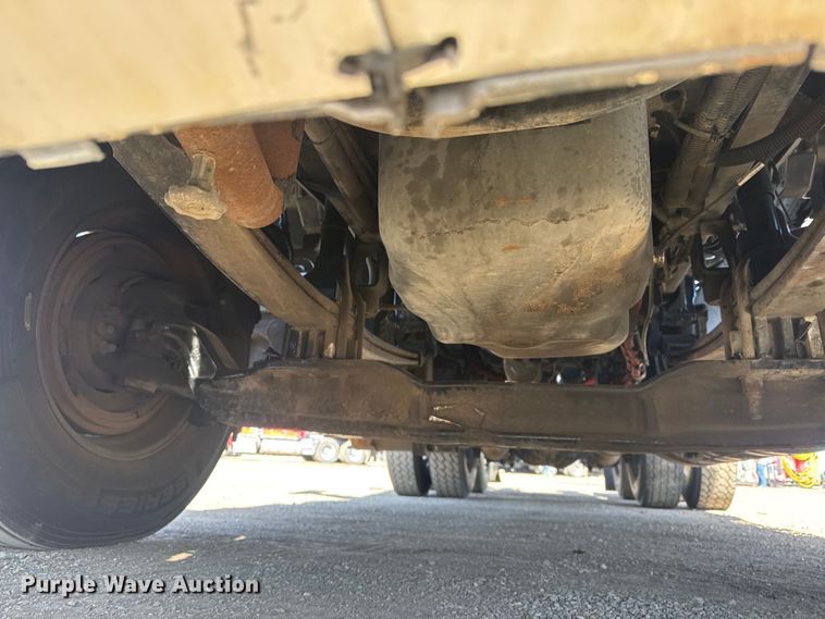 image for item EG2050 2014 Kenworth T680 semi truck