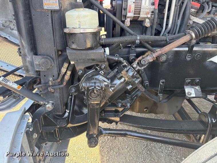 image for item EG2050 2014 Kenworth T680 semi truck