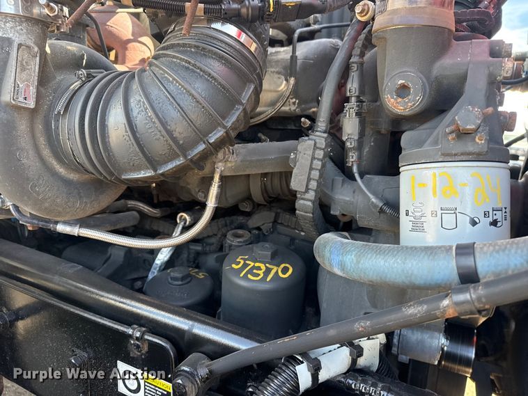 image for item EG2050 2014 Kenworth T680 semi truck