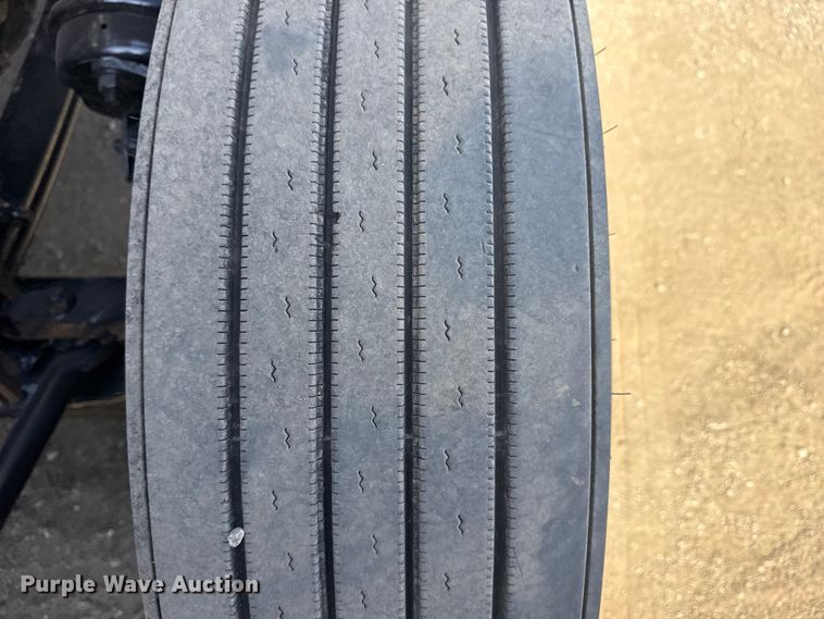 image for item EG2050 2014 Kenworth T680 semi truck