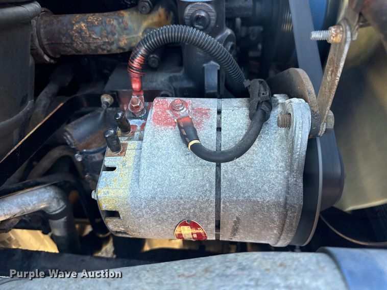 image for item EG2062 2002 Freightliner Century Class semi truck