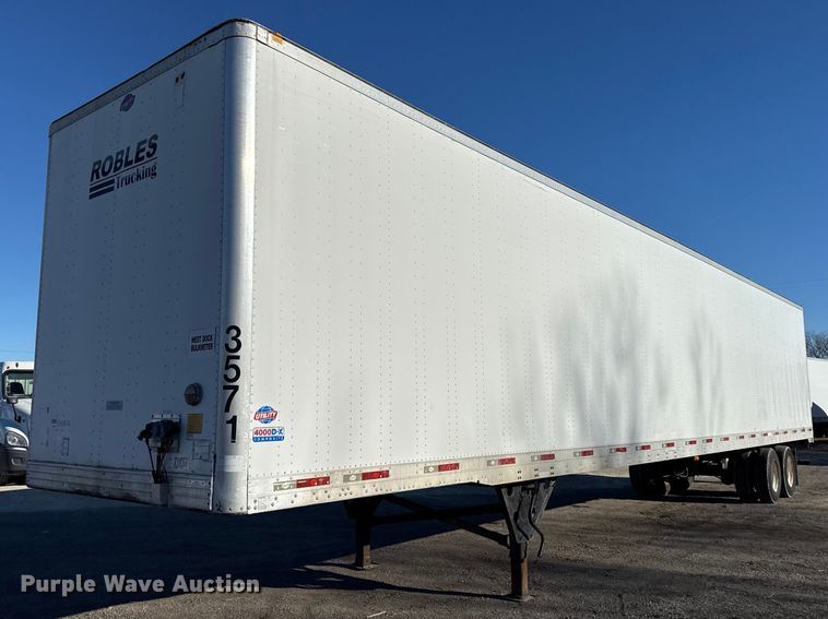 image for item EN0480 2013 Utility Trailer VS2DX dry van trailer