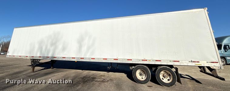 image for item EN0480 2013 Utility Trailer VS2DX dry van trailer