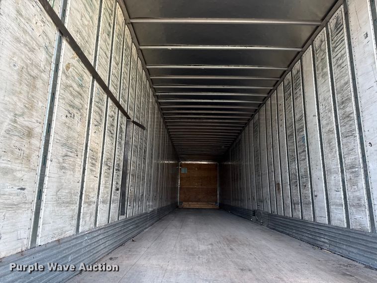 image for item EN0480 2013 Utility Trailer VS2DX dry van trailer