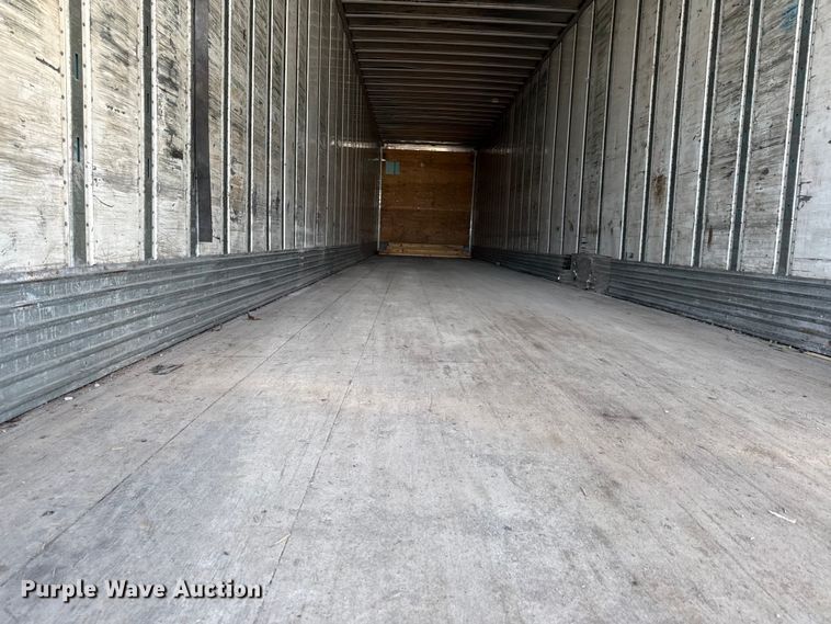 image for item EN0480 2013 Utility Trailer VS2DX dry van trailer