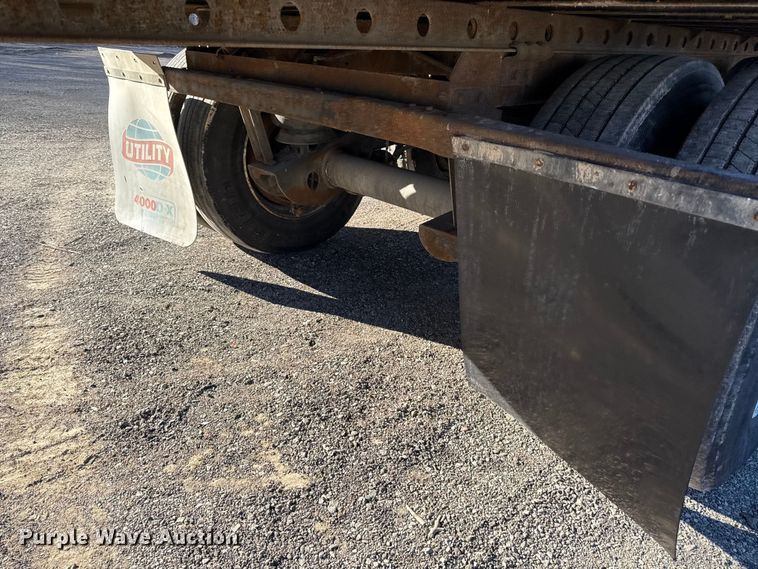 image for item EN0480 2013 Utility Trailer VS2DX dry van trailer