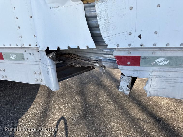 image for item EN0481 2013 Utility Trailer VS2DX dry van trailer