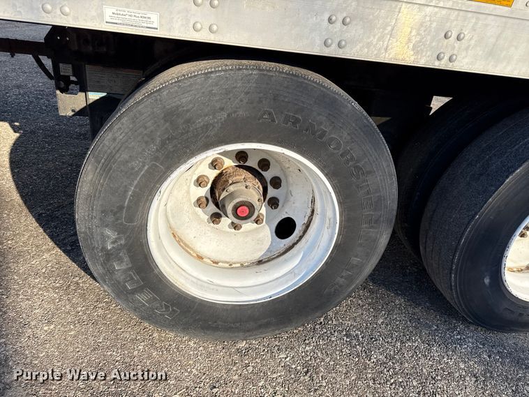 image for item EN0481 2013 Utility Trailer VS2DX dry van trailer