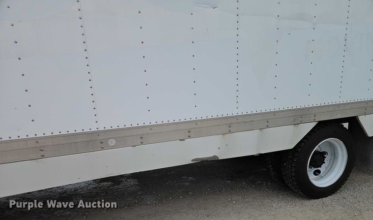 image for item EO4925 2011 Hino 268 box truck