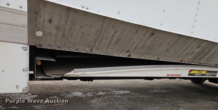 image for item EO4925 2011 Hino 268 box truck