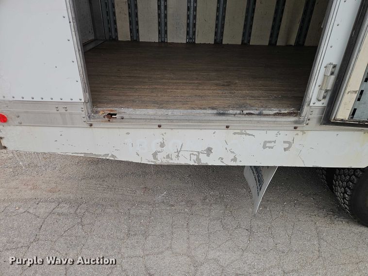 image for item EO4925 2011 Hino 268 box truck