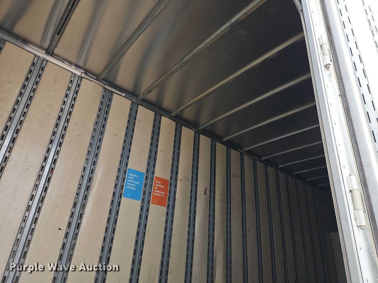 image for item EO4925 2011 Hino 268 box truck