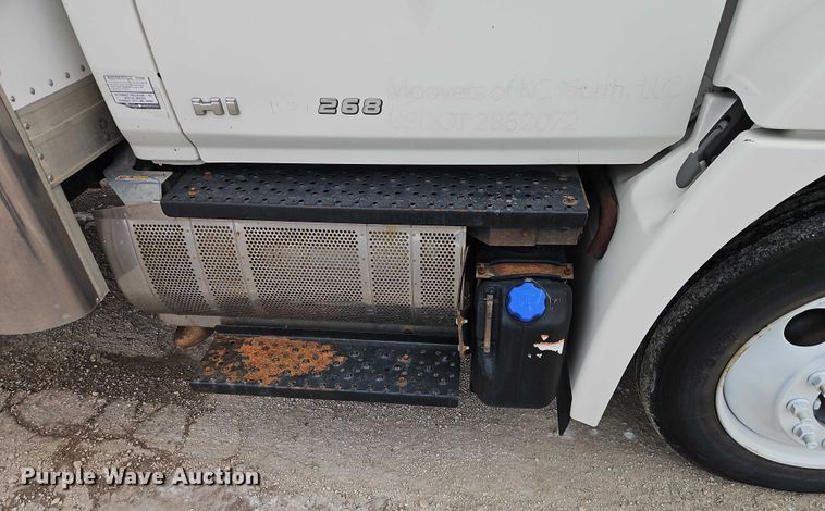 image for item EO4925 2011 Hino 268 box truck