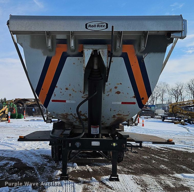 image for item EO4967 1970 Fruehauf  end dump trailer