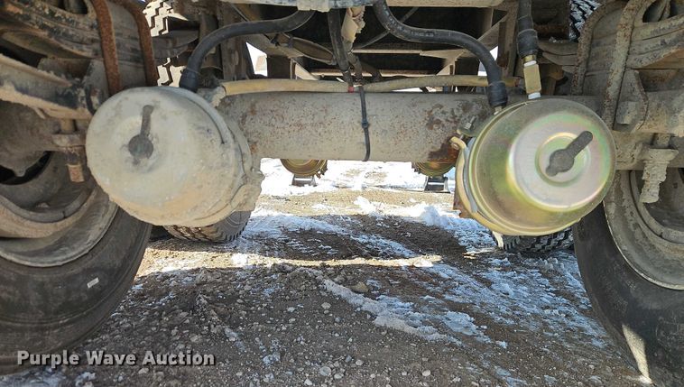 image for item EO4967 1970 Fruehauf  end dump trailer