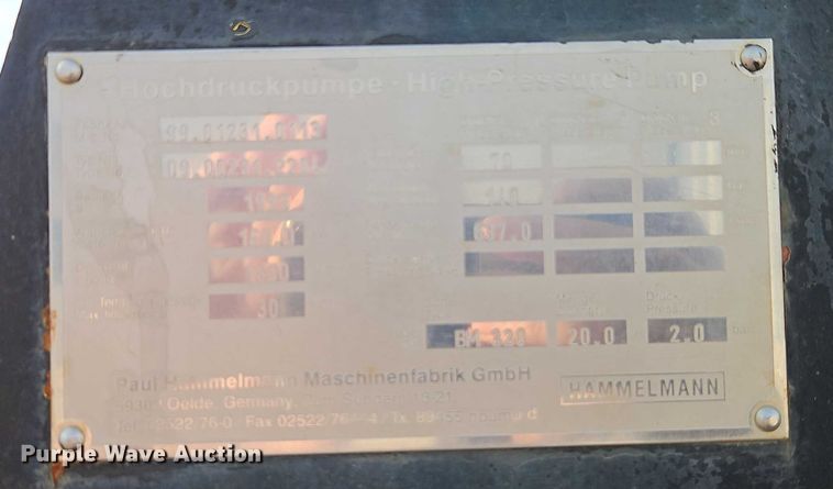 image for item EO4983 2000 Volvo WG sewer jetter truck