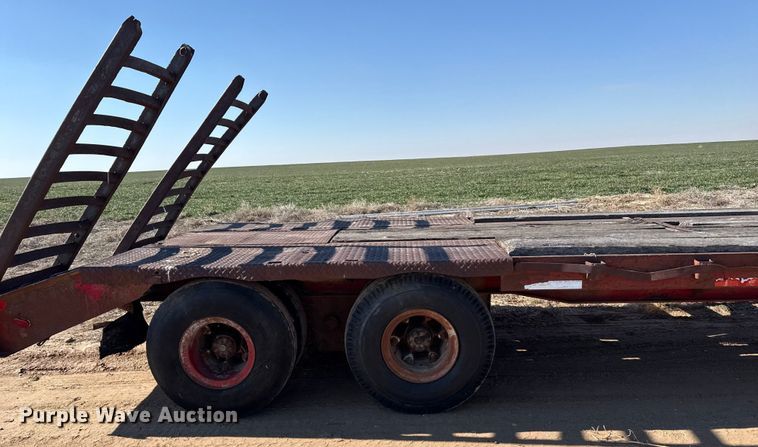 image for item EP2877 1982 Fruehauf PB-J2-DF19-42 drop deck equipment trailer