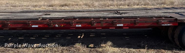 image for item EP2877 1982 Fruehauf PB-J2-DF19-42 drop deck equipment trailer