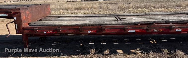 image for item EP2877 1982 Fruehauf PB-J2-DF19-42 drop deck equipment trailer