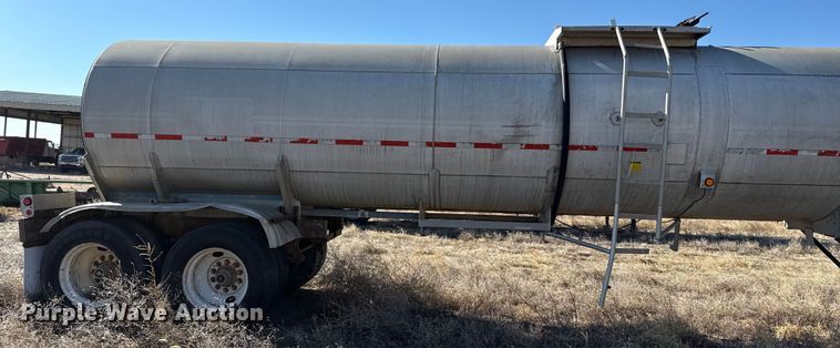 image for item EP2884 1977 FRUE tank trailer