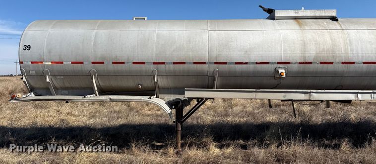 image for item EP2884 1977 FRUE tank trailer