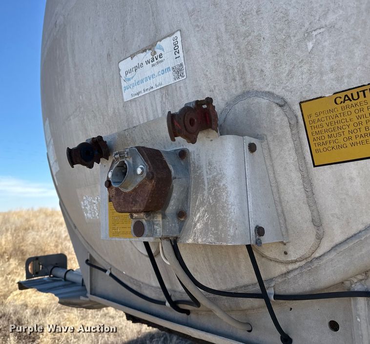 image for item EP2884 1977 FRUE tank trailer