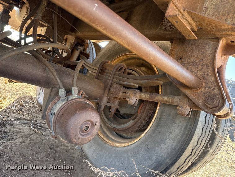 image for item EP2884 1977 FRUE tank trailer