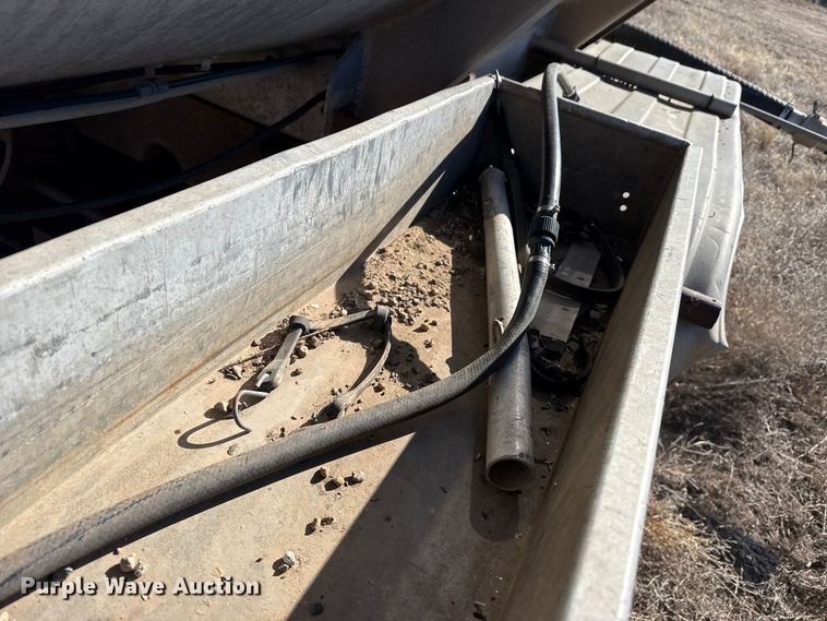 image for item EP2884 1977 FRUE tank trailer