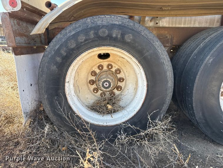 image for item EP2884 1977 FRUE tank trailer