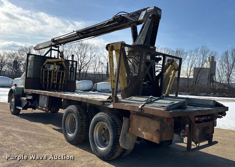 image for item ER0409 2001 Kenworth T880 flatbed truck