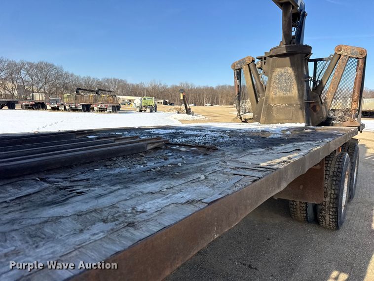 image for item ER0410 2001 Kenworth T880 flatbed truck